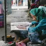 Những đôi tay 'kể chuyện' bằng sợi lanh Lùng Tám