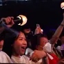 Merchandise và niềm tin nơi người hâm mộ