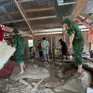 Nghệ An: Bộ đội biên phòng giúp nhân dân khắc phục hậu quả sau trận lũ quét
