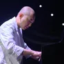 Diễn viên phim “Kính vạn hoa” kỷ niệm 30 năm hoạt động âm nhạc