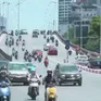 Người dân miền Bắc vật vã dưới nắng nóng cực đoan 40 độ C