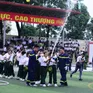 Chiến sĩ nhí vượt ‘biển khói’, học kỹ năng dập lửa