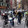 Thành phố New York siết chặt quản lý người đi xe đạp