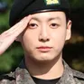 Jungkook (BTS) bị xâm phạm quyền riêng tư ngay sau khi xuất ngũ