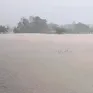 Video: Nước ngập trắng xóa 1 xã ở TP Huế