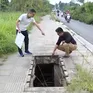 Hà Nội: Người dân chấn thương sọ não vì sập hố ga mất nắp giữa vỉa hè