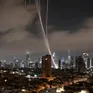 Israel và Iran tiếp tục không kích lẫn nhau